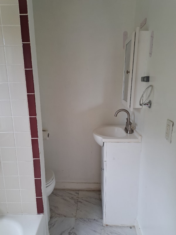 96 Calmar St Unit 2F