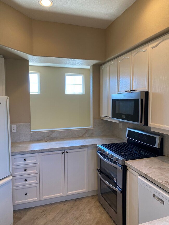 Photo - Charming Townhome in the Heart of Rancho S...