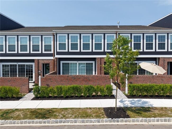 Building Photo - 304 Highbridge Ln