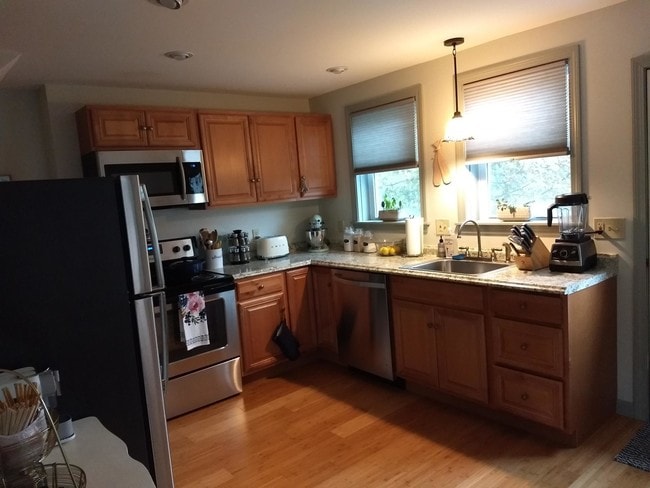 Building Photo - 106 Porpoise Way Unit 106 Rental