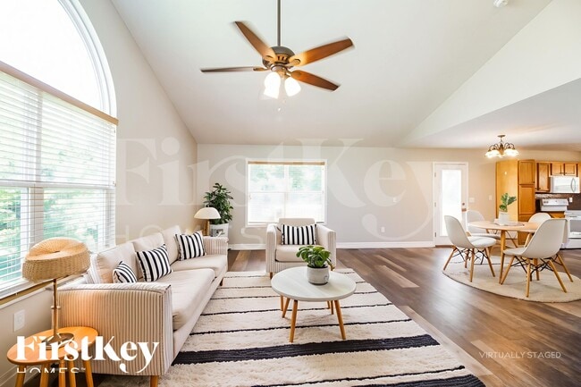 Photo - 58 Huntington Ave