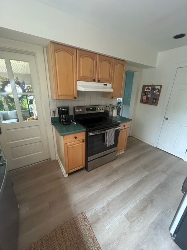 Photo - 136 Adams Pl