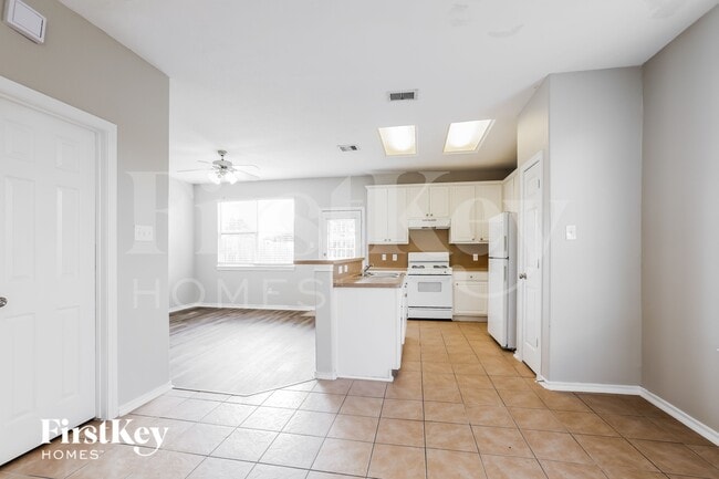Photo - 8702 Bentongrove Ln