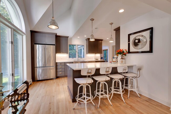 Photo - 24 Forest Crossing