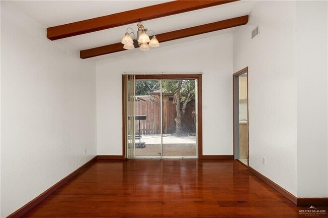 Photo - 11 Martin Ave