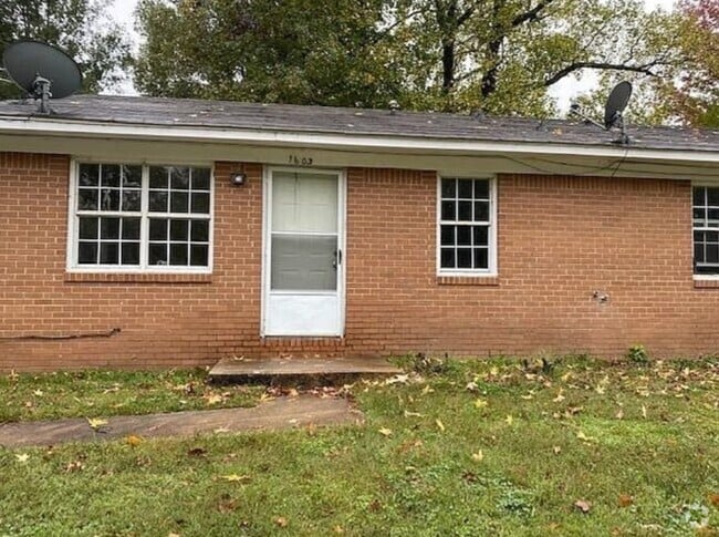 Building Photo - 1603 S Matthews Ave Rental