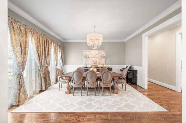 Photo - 3509 Trimble Rd