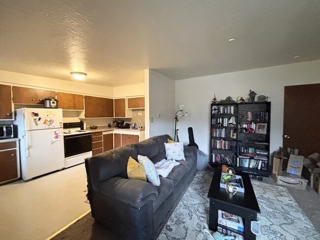 Building Photo - 472 E Granite Ave Unit 3