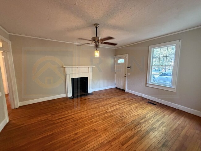Photo - 3 Bedroom Home Available in Columbia