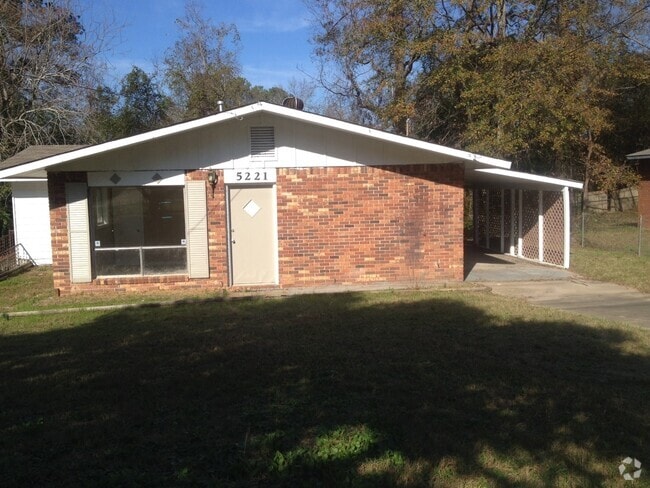 Building Photo - **UPCOMING**Midtown Columbus 3 bedroom/2 b... Rental