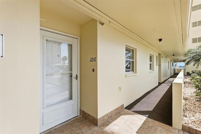 Photo - 4775 Cove Cir Unidad 106