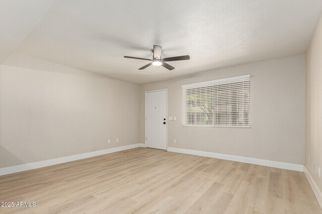 Photo - 8838 North 8th St Unit B12