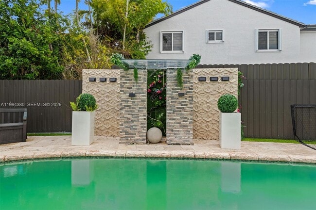 Photo - 15646 SW 97th Terrace