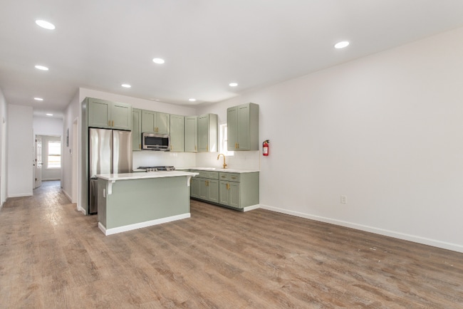 Photo - 64 Grace St Unit 1 FL