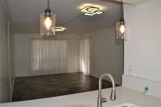 Photo - 4859 Cedar Springs Rd Unit 255