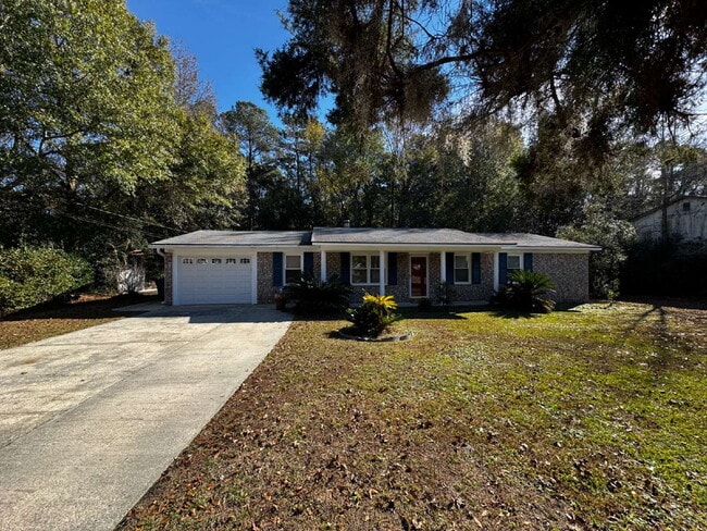 Building Photo - House for Rent