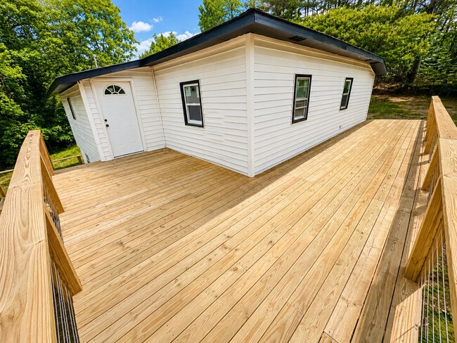 Photo - 4807 Peach Orchard Rd