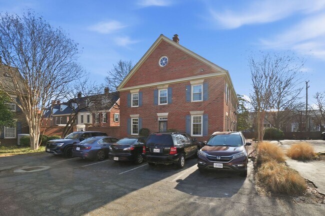 Photo - 657 S Columbus St