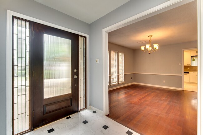 Photo - 3927 Pleasant Valley Dr