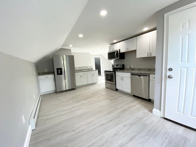 Photo - 286 Kimball St Unit 3