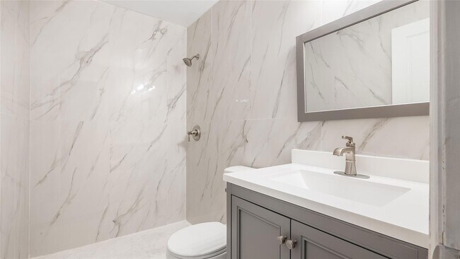 Photo - 626 SW 14th Ave Unit 202