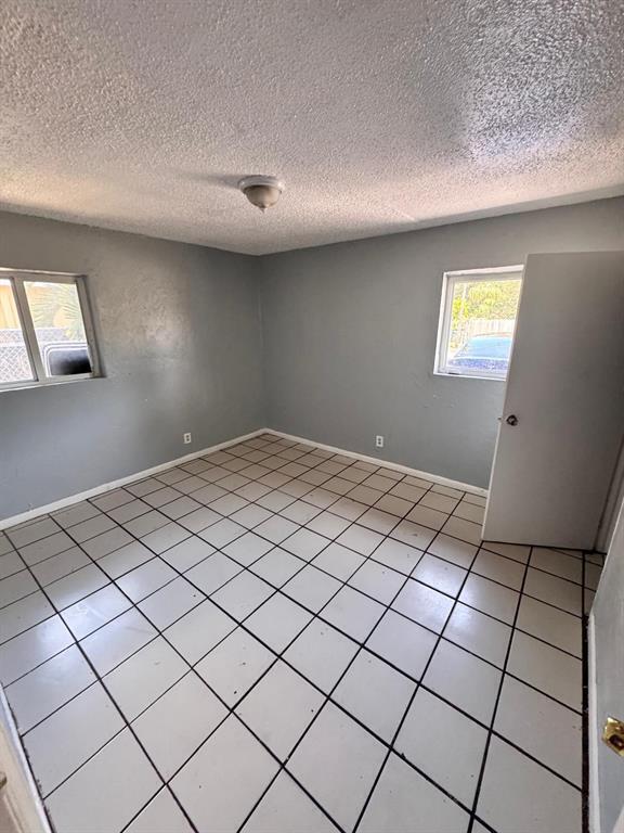 Photo - 1132 NW 5th Ct