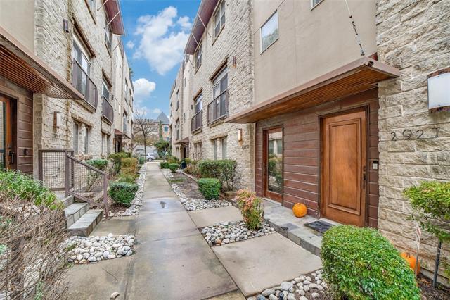 Photo - 2927 Thomas Ave Townhome