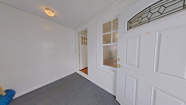 Building Photo - 237 Billings Rd Unit 1 Rental