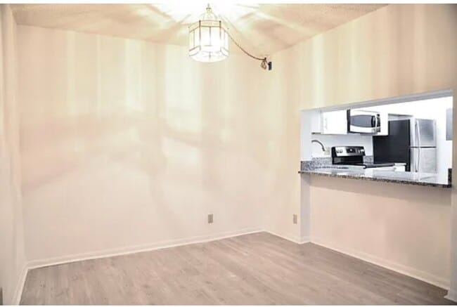 Dining room - 209 Foxtail Dr Unit D2