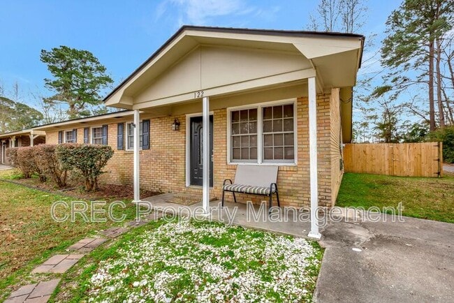 Photo - 122 Longleaf Dr