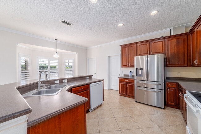 Photo - 14644 Cableshire Way