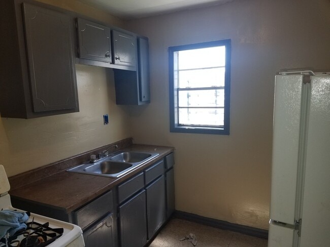 Photo - 811 Polk Ave