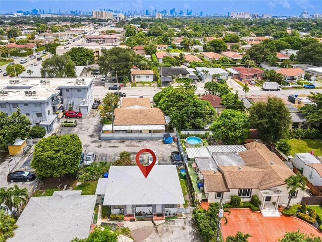 Photo - 57 SW 51st Ct Unit 4