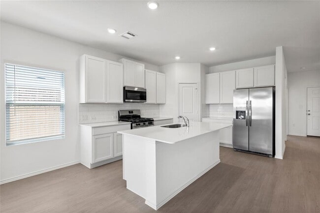 Photo - 114 Miglia St