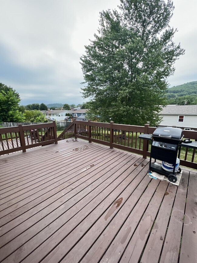 Photo - 1204 Philip St