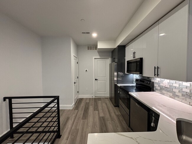 Photo - 1027 W Dauphin St Unidad 1