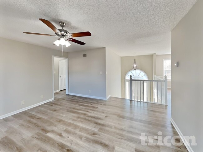Photo - 3411 Bradfield Dr
