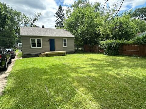 Building Photo - 28425 Shiawassee St Rental