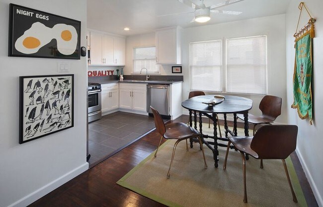 Dining area - 1246 E 2nd St