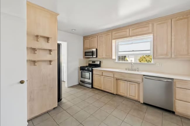 Photo - 1004 4th St Unit 1004