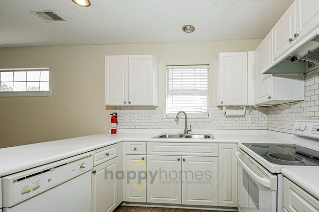 Photo - Modern 3/2 with Serene Pond Views in Dunes West