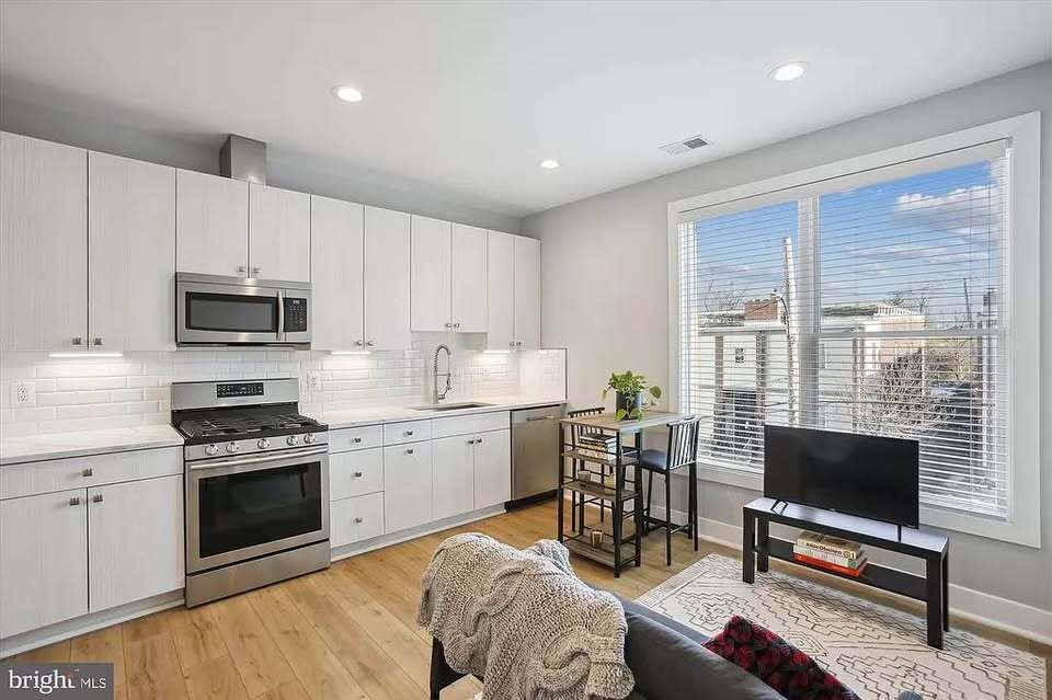 Photo - 37 Missouri Ave NW (Washington, DC)