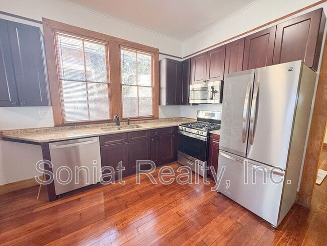 Photo - 2632 O'Reilly St