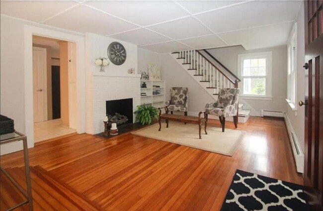 12 Wood Creek Rd
