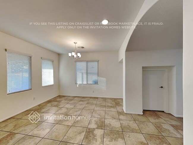 Photo - 1265 E Palomino Way
