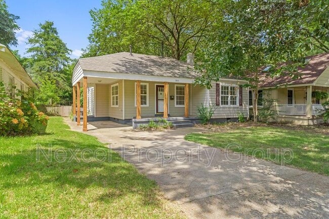 Photo - 3700 Douglass Ave