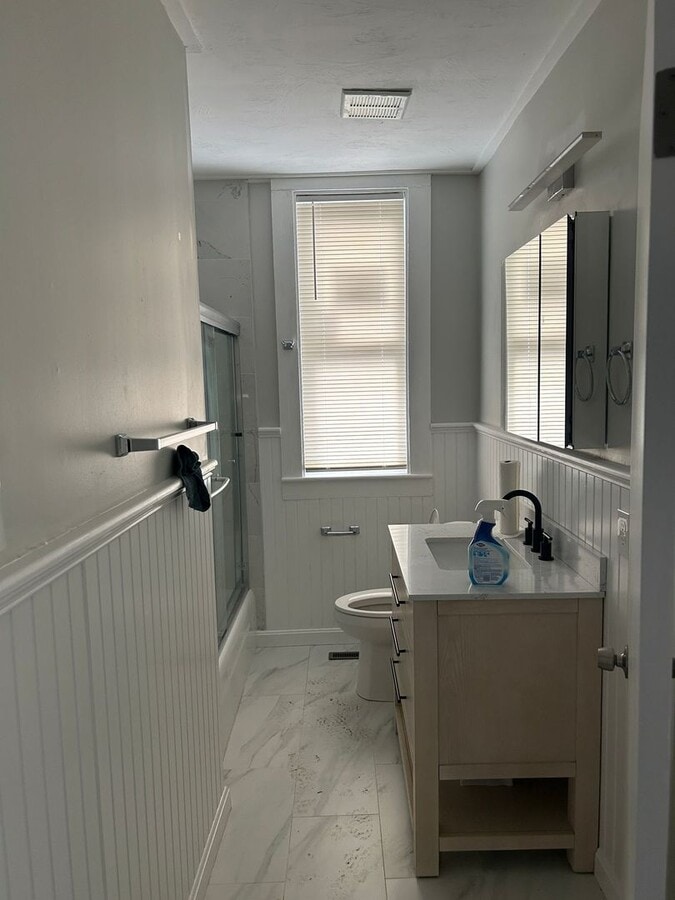 Photo - 9-11 Dartmouth Street - Maynard MA Unidad 9A – 1st floor Left