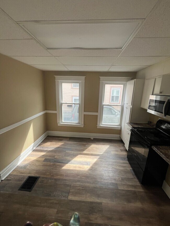 Photo - 201 Rosewood Terrace Unit 1