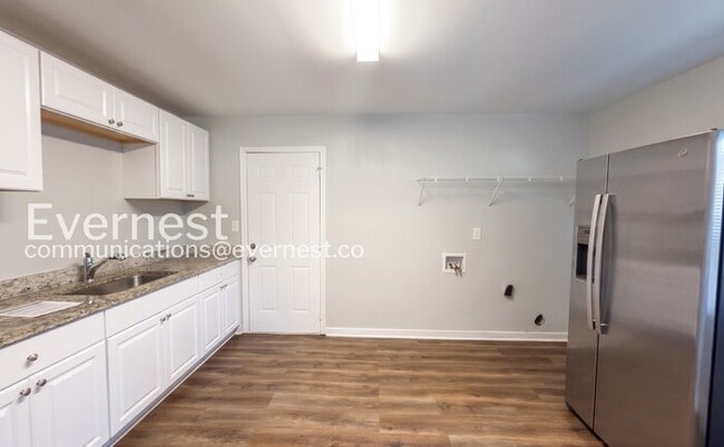 Photo - 5725 Avenue O
