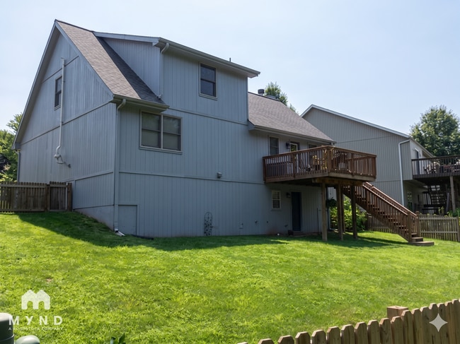 Photo - 1126 Blue Bird Ln